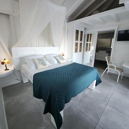 La Petite Villa Terre-De-Haut Buitenkant foto